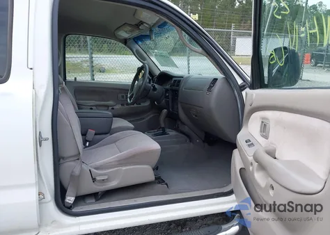 2004 Toyota Tacoma Prerunner из США, поврежденный, VIN 5TEGM92N44Z337552